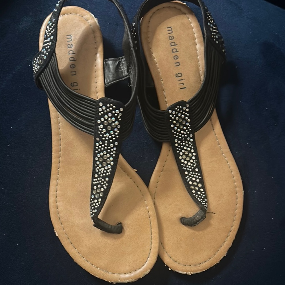 Madden Girl Black and Tan Sandals with T-Strap Design